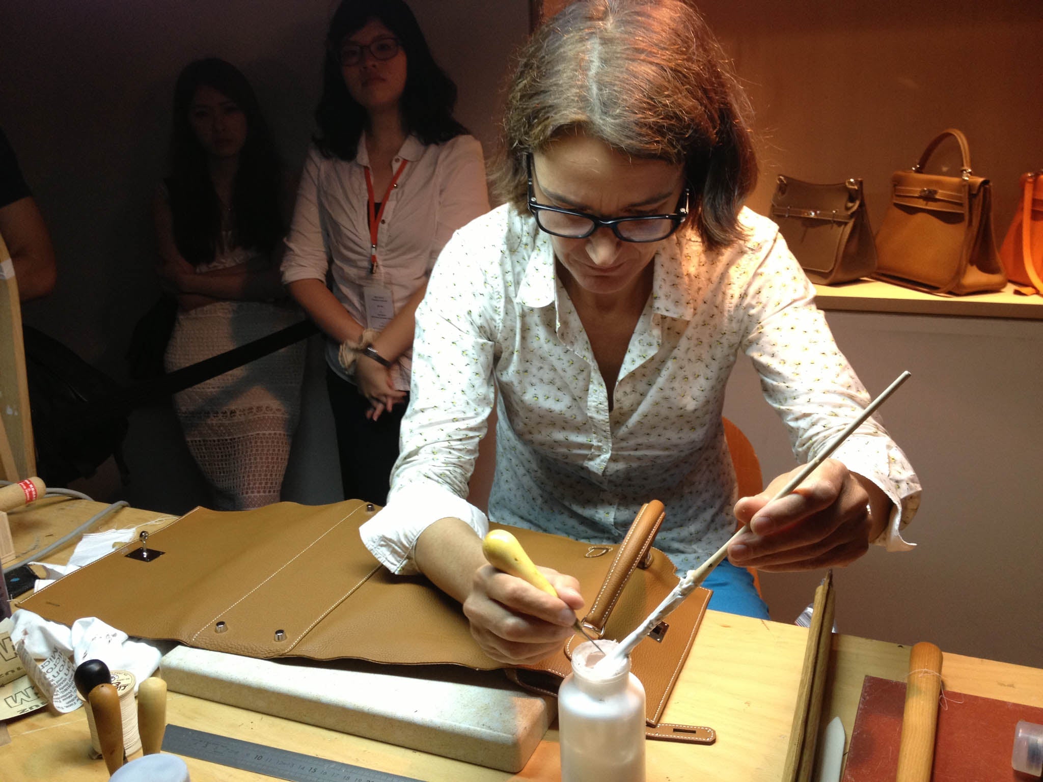Using leather as paper and needle as pen: The Birth of a Scottish Calfskin Bag