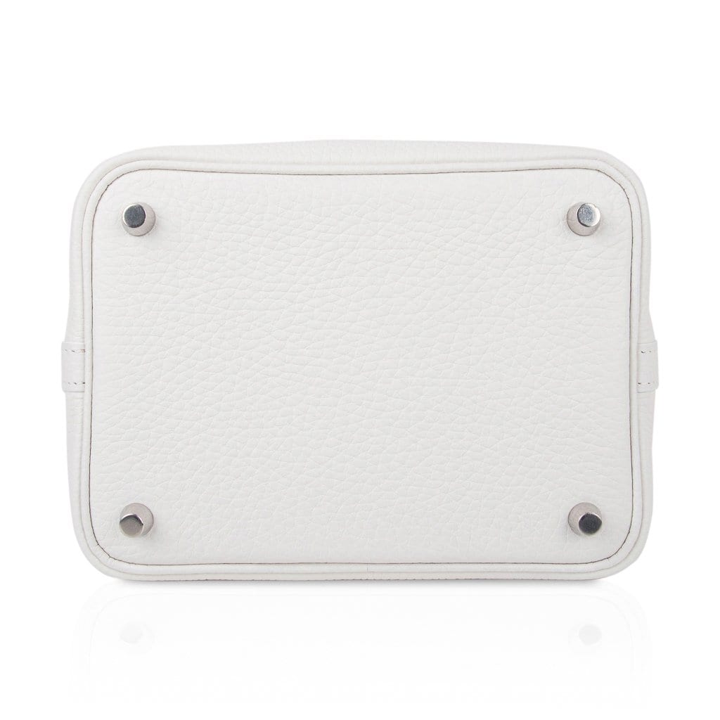 Picotin Lock 18 Bag White Tote Clemence Palladium Hardware