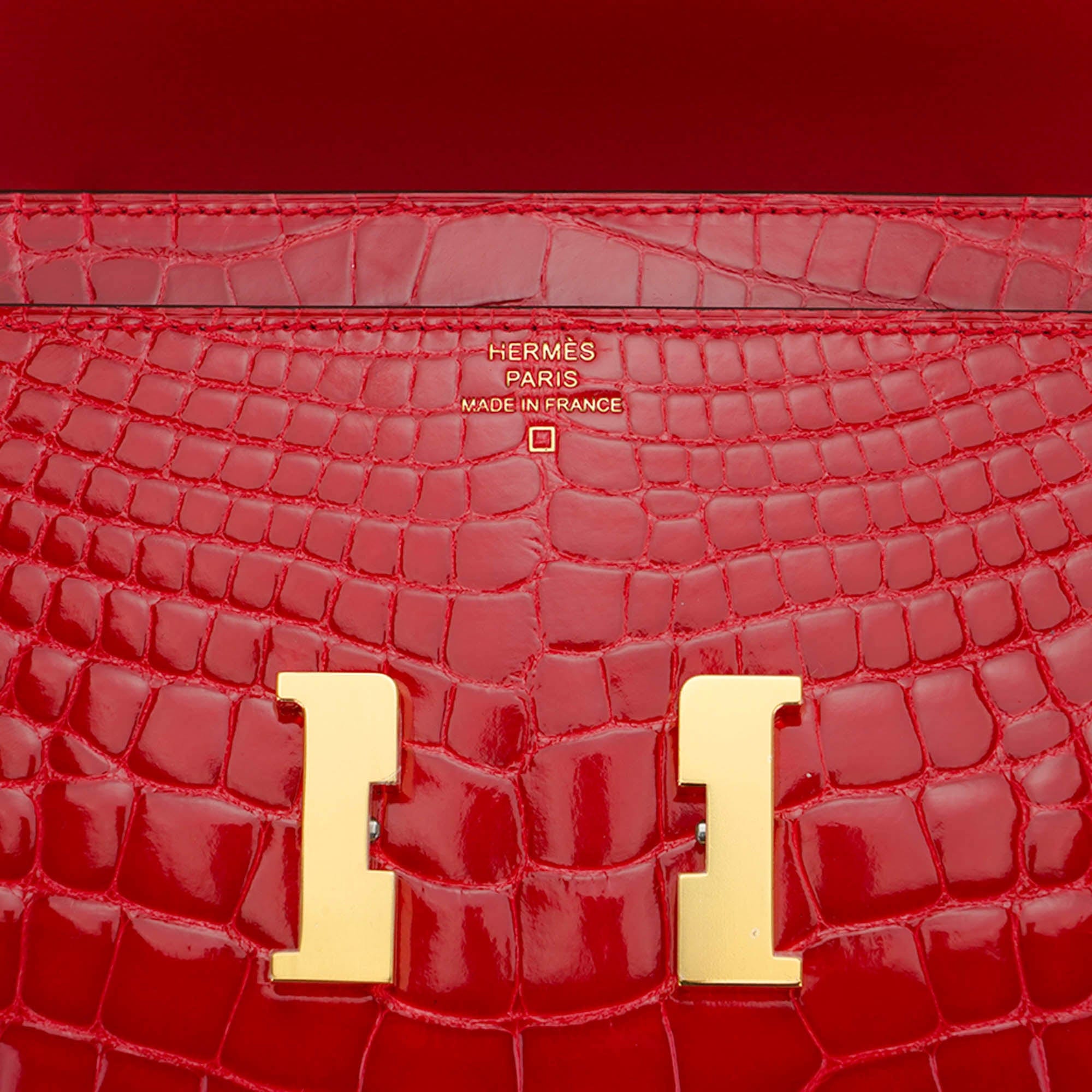 Constance Long To Go Wallet Lipstick Red Braise Alligator with Gold Hardware
