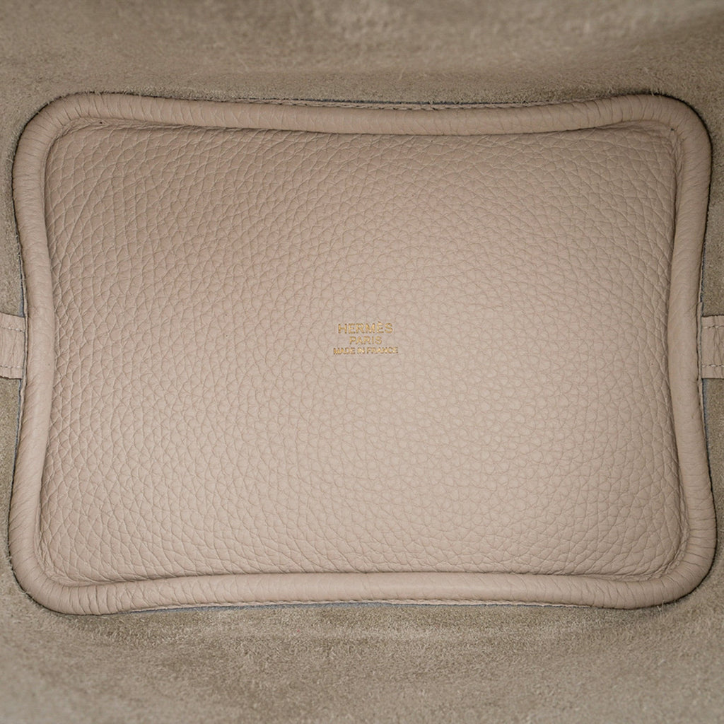 Lock 18 Bag Craie Gold Hardware Clemence Leather