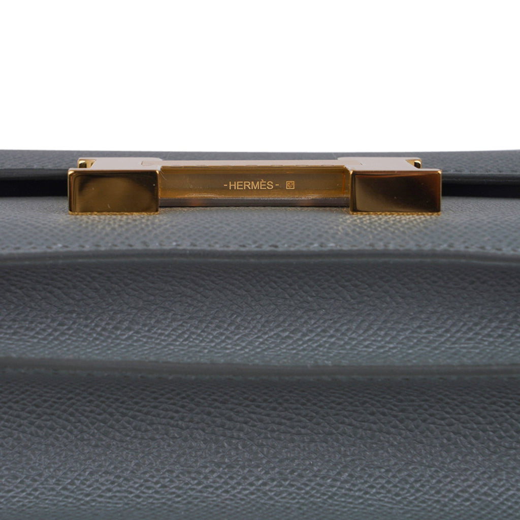 Constance Mini 18 Bag Vert Amande Gold Hardware Epsom Leather