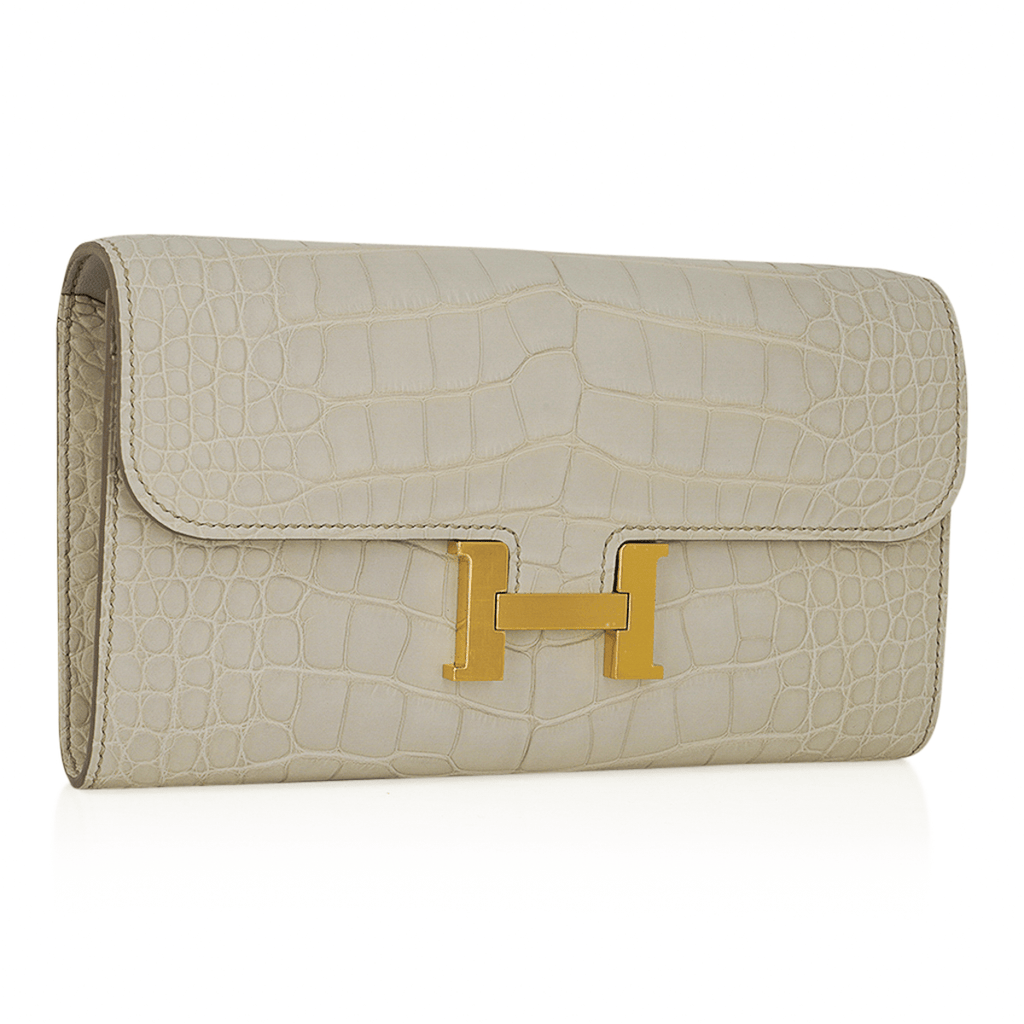 Constance Long To Go Wallet Beton Matte Alligator with Gold Hardware
