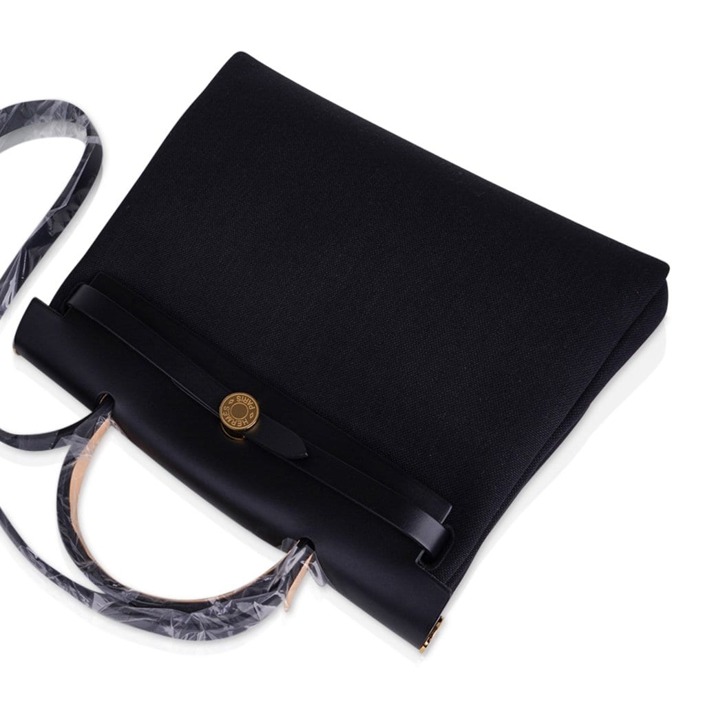Herbag Zip Black on Black 31 Officier Canvas / Vache Hunter Leather