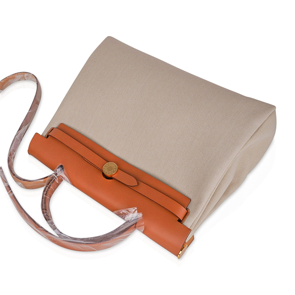 Herbag Zip Retourne 31 Bag Beton Toile Militaire / Natural Sable Leather Gold Hardware