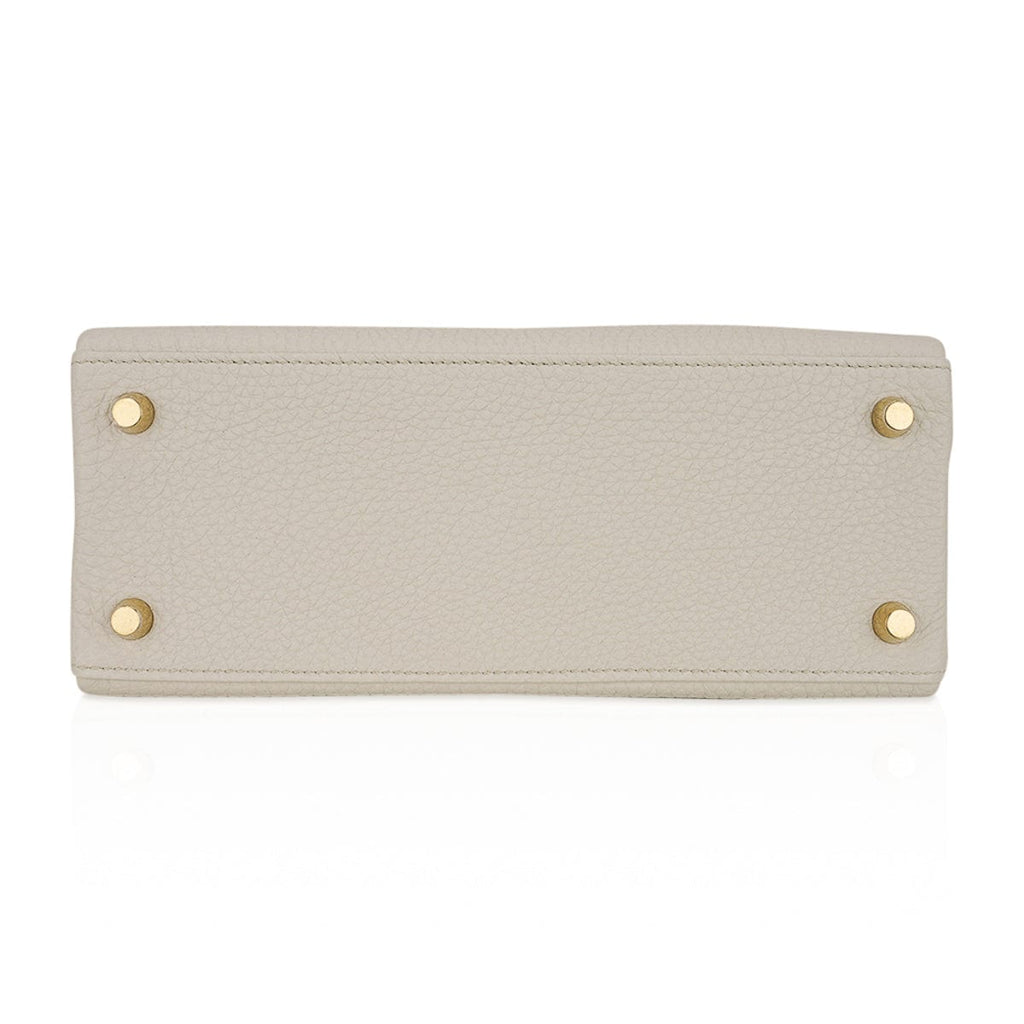 Kelly 25 Retourne Bag Beton Togo Leather with Gold Hardware
