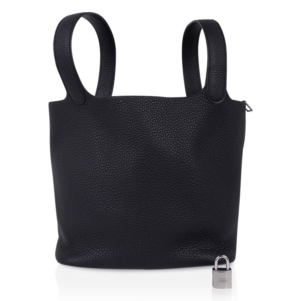 Picotin Lock 22 Bag Black Tote Clemence Palladium Hardware