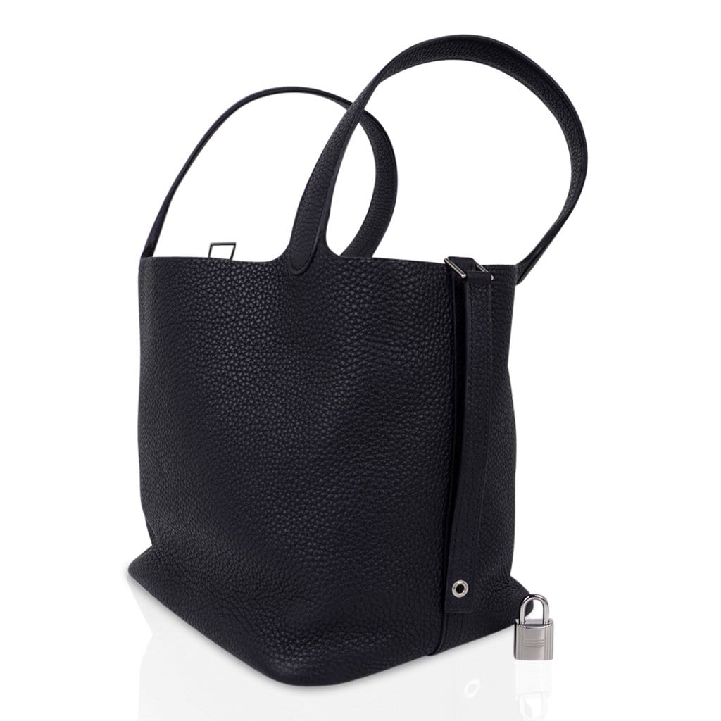 Picotin Lock 22 Bag Black Tote Clemence Palladium Hardware