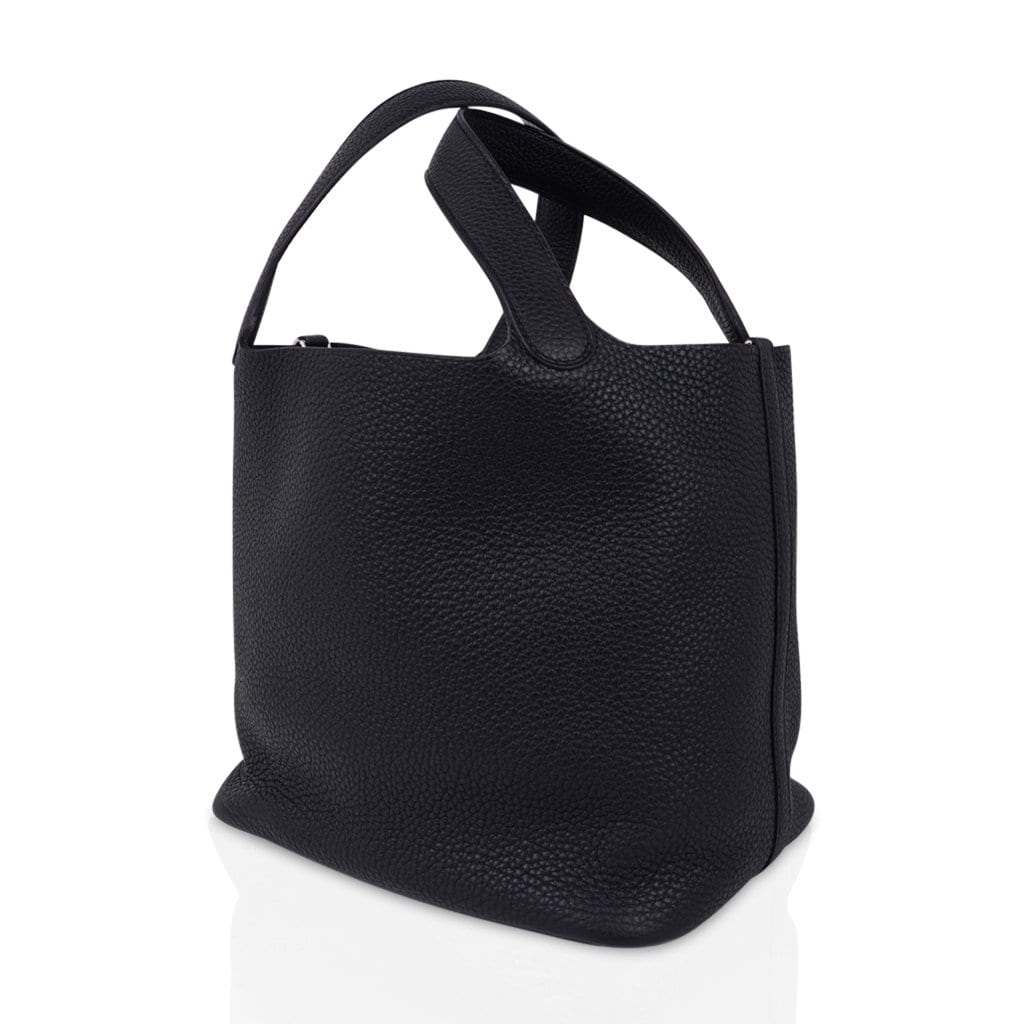 Picotin Lock 22 Bag Black Tote Clemence Palladium Hardware
