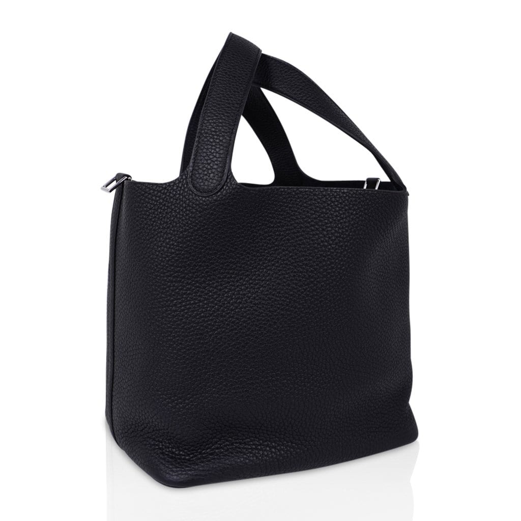 Picotin Lock 22 Bag Black Tote Clemence Palladium Hardware